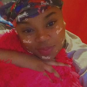 Meet your Posher, Briana